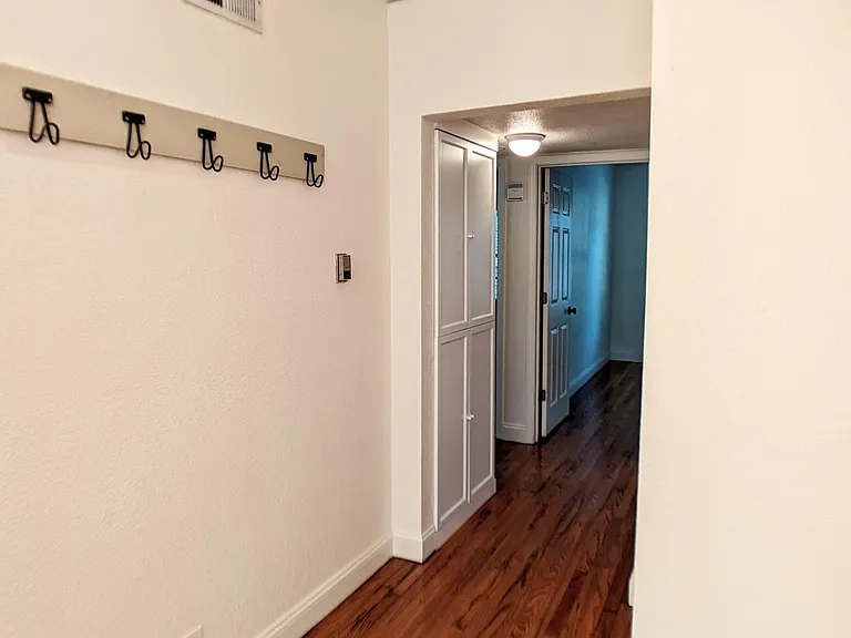 7223 Beverly St — Photo 17