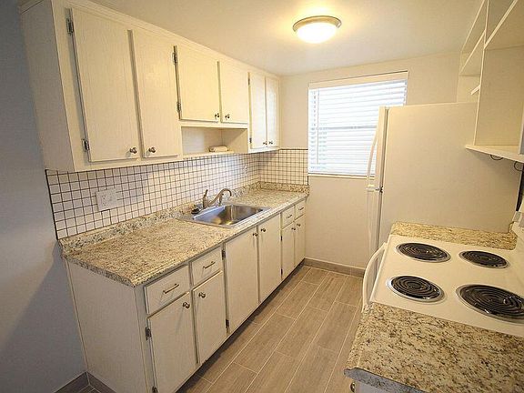 4th image of 315 7th Ave S APT 5A