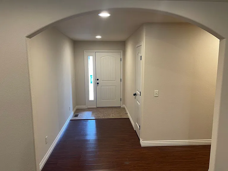 776 E Ozark Jubilee Dr — Photo 10