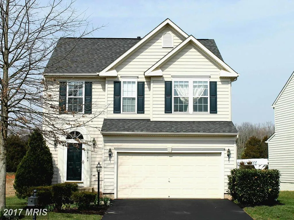 18104 Scenic Creek Ln photo 1