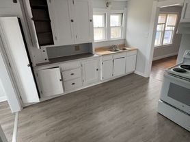960 W Delaware Ave, Toledo, OH