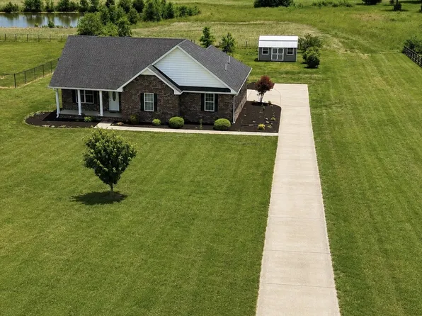 663 Jackson Rd, Portland, TN 37148
