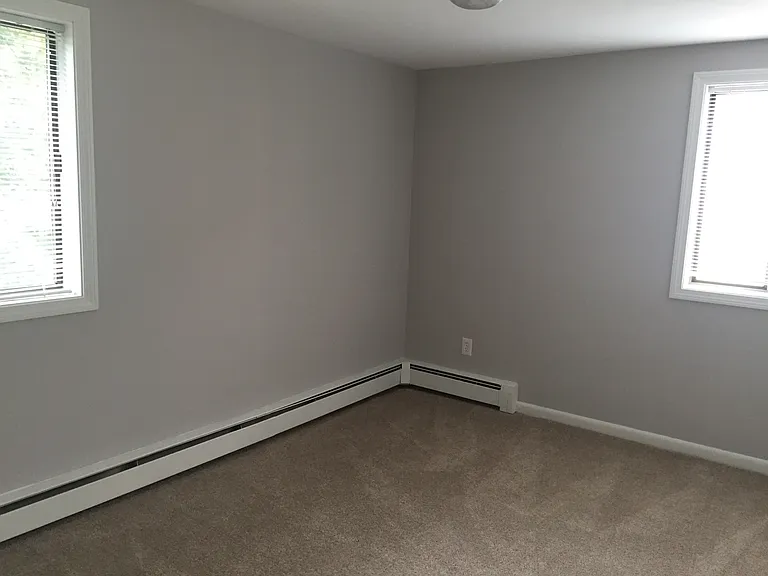 75 & 77 Elm Street — Photo 12