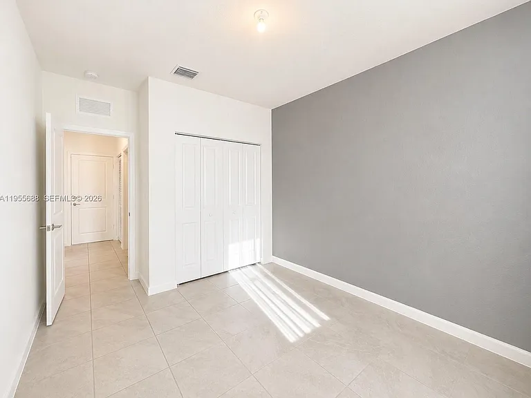 22634 SW 131st Pl — Photo 6