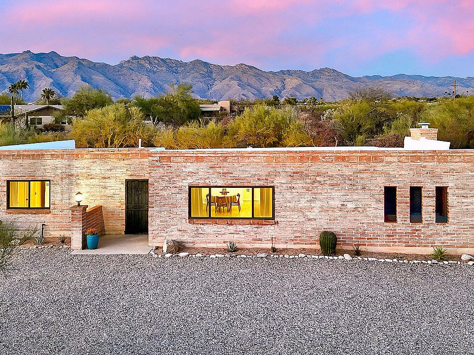 1st image of 4040 N Camino Cardenal