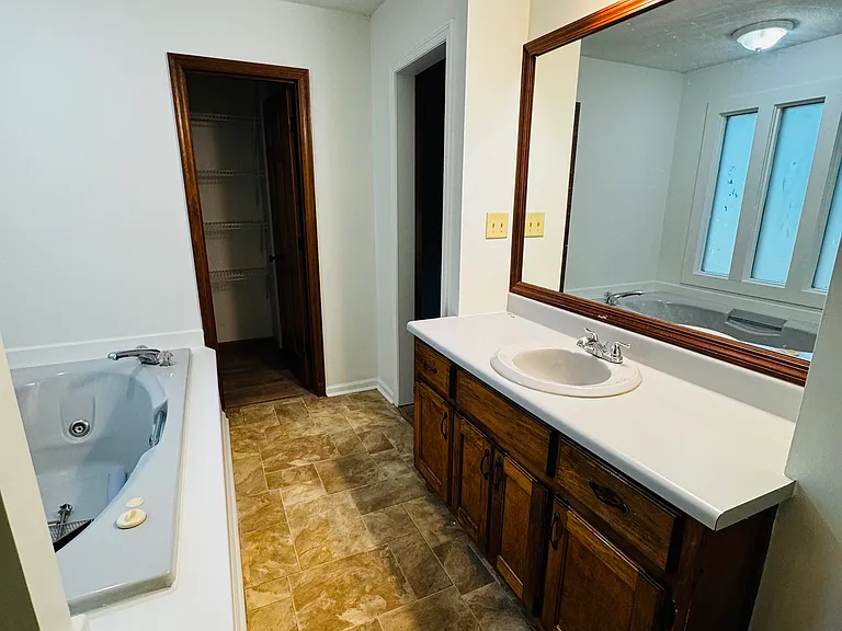 5220 Flat Creek Rd — Photo 14