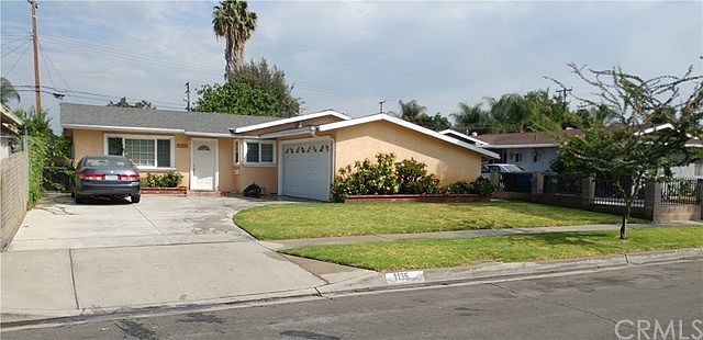 1st image of 1135 Lang Ave