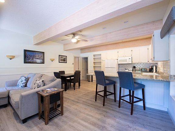3rd image of 351 S 2nd Ave #602