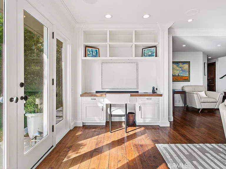 1010 Emerald Bay — Photo 42