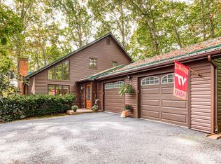 1235 Flint Dr, Christiansburg, VA 24073