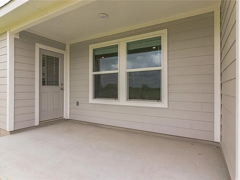 500 Jack Ryan St — Photo 29