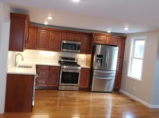 12 Kenwood Ter, Lynn, MA 01902