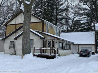 319 Beverly Dr, Prudenville, MI