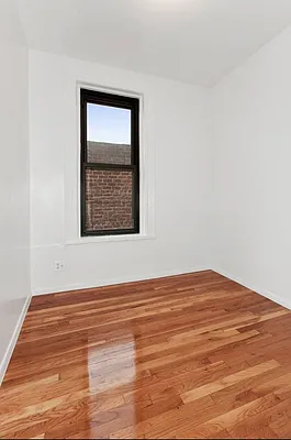 Rented by Compass | media 36