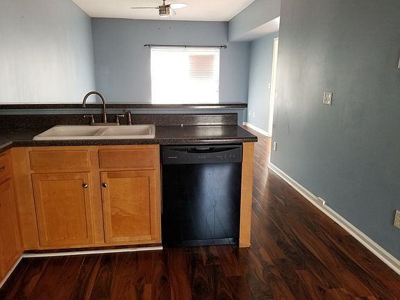 3rd image of 284 Meigs Dr APT D27