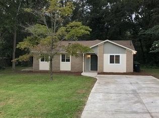 6732 Secretariat Dr, Tallahassee, FL 32309