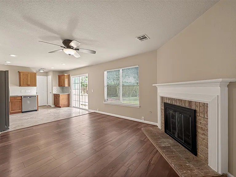 19710 Twin Canyon Ct — Photo 8