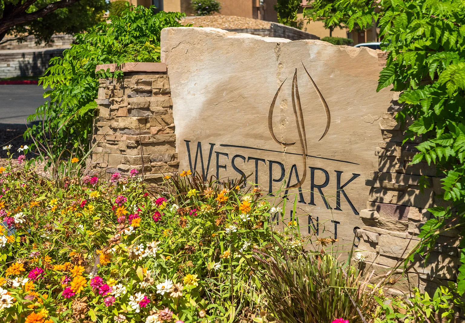 West Park Apartments — Photo 2