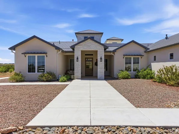 250 Entranosa Rd, Edgewood, NM 87015