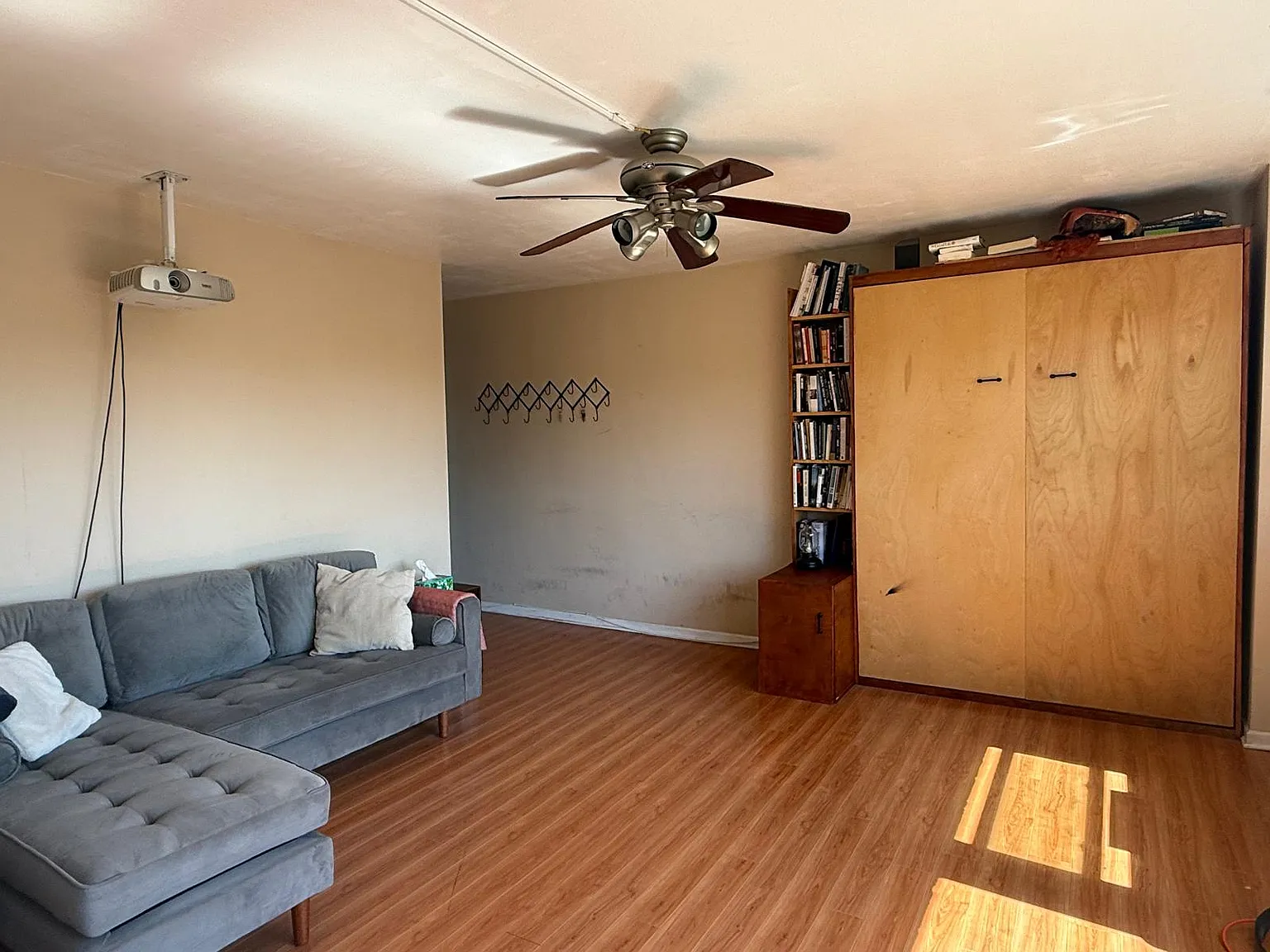 Studio, 500 sqft, $1,550 — Photo 3