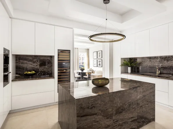 133 East 73rd Street image 9 of 35