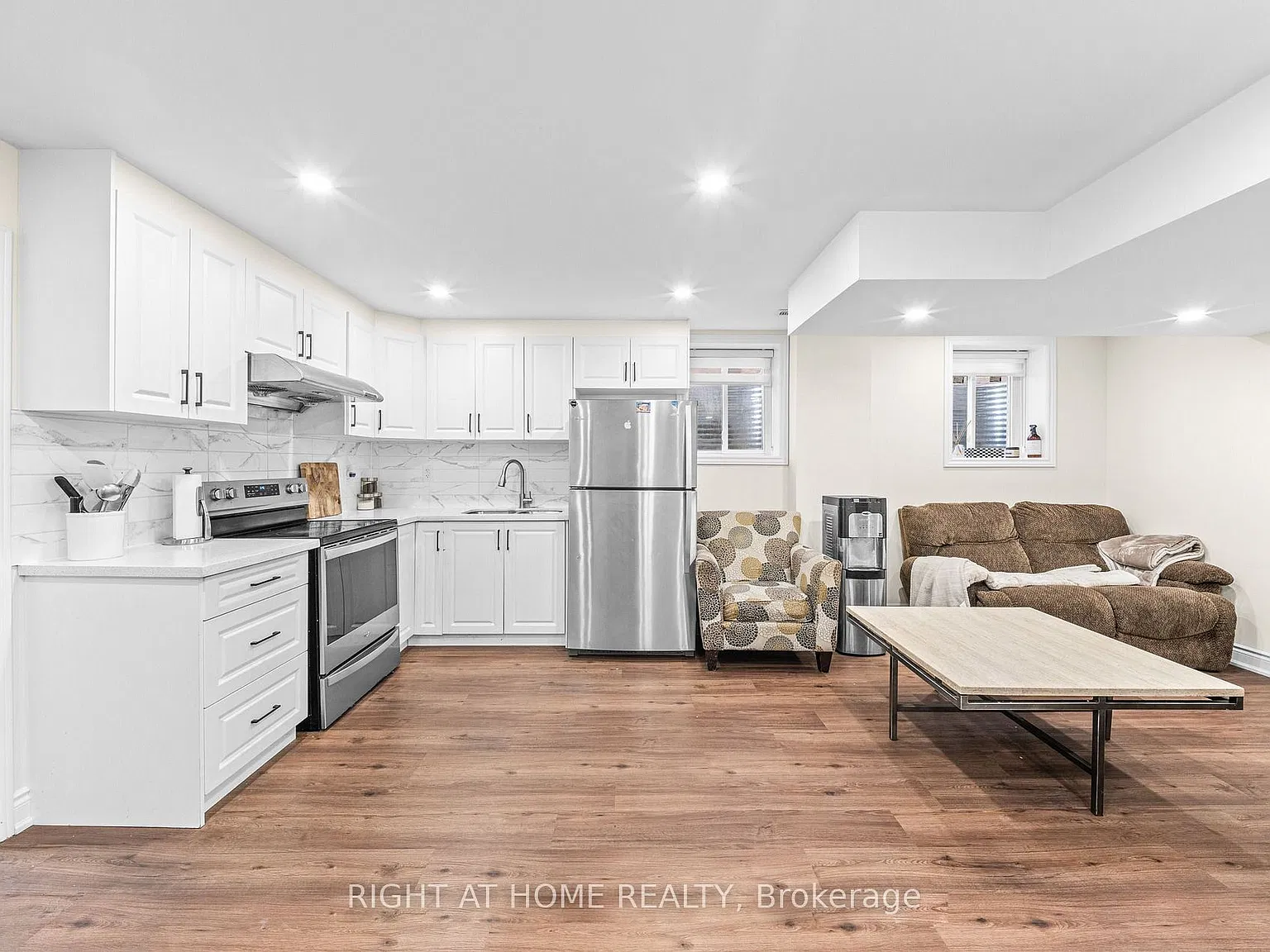 2 bed, $1,800 — Photo 3
