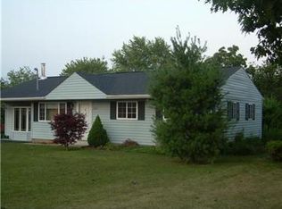 494 Reimer St, Lower Burrell, PA 15068