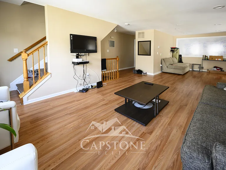 40 Cornerstone Ln — Photo 6