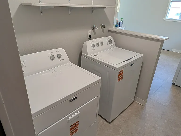 2020 Yeager Dr #2020 — Photo 7