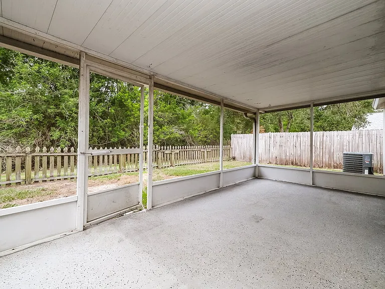 6719 Summer Cove Dr — Photo 7