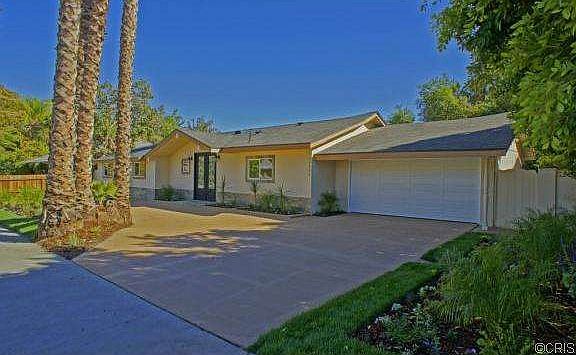4th image of 22554 Califa St