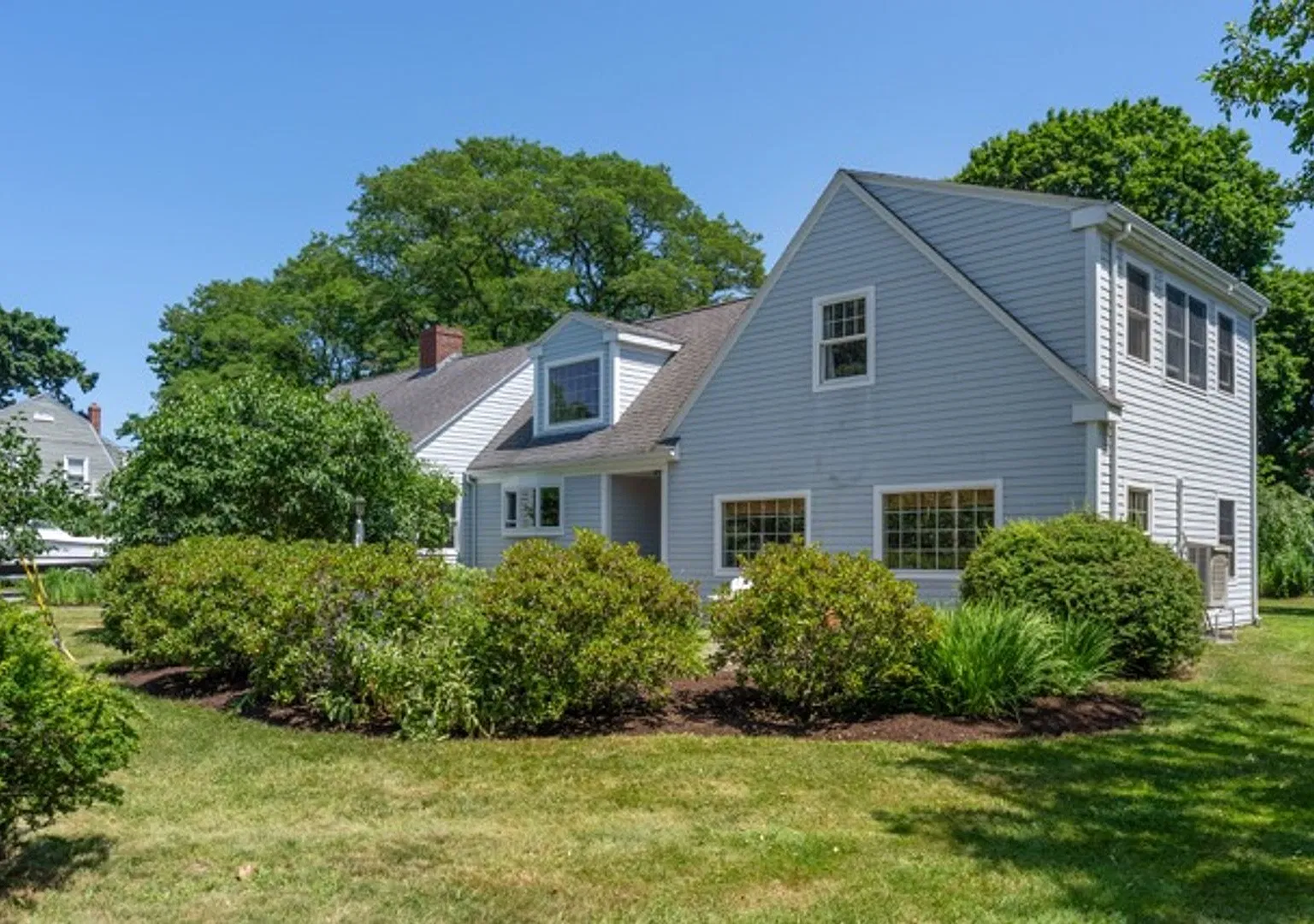 14 Fern Avenue — Photo 4