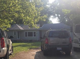 321 Stoll Rd, Lansing, MI 48917