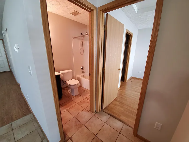 1803 Canopy Ln — Photo 28