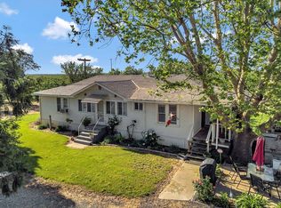 17569 S Campbell Ave, Escalon, CA