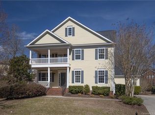 8623 Sagekirk Ct, Charlotte, NC 28278