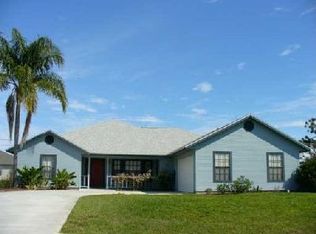 1582 Esterbrook Ln, Sebastian, FL 32958