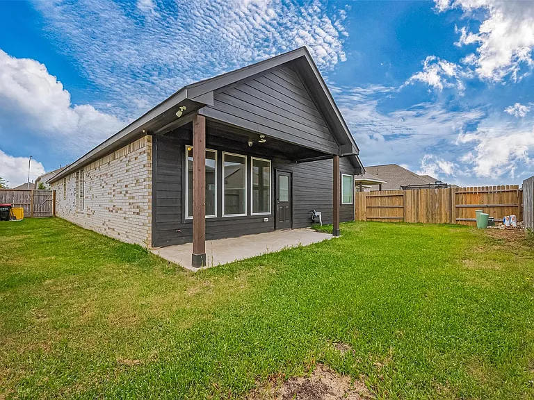 200 Catalina Cove Dr — Photo 41