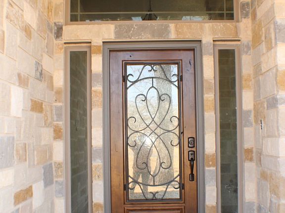 4th image of 104 Woodlands Dr