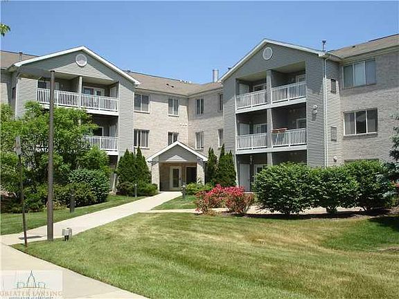 3rd image of 338 W Saginaw St Unit 24