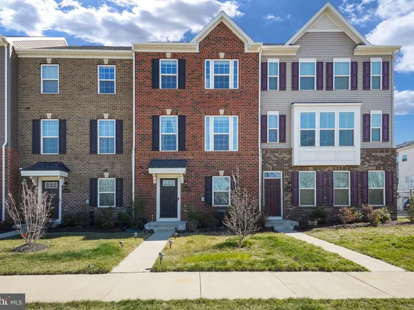 11378 Willow Green Cir, Manassas, VA 20109