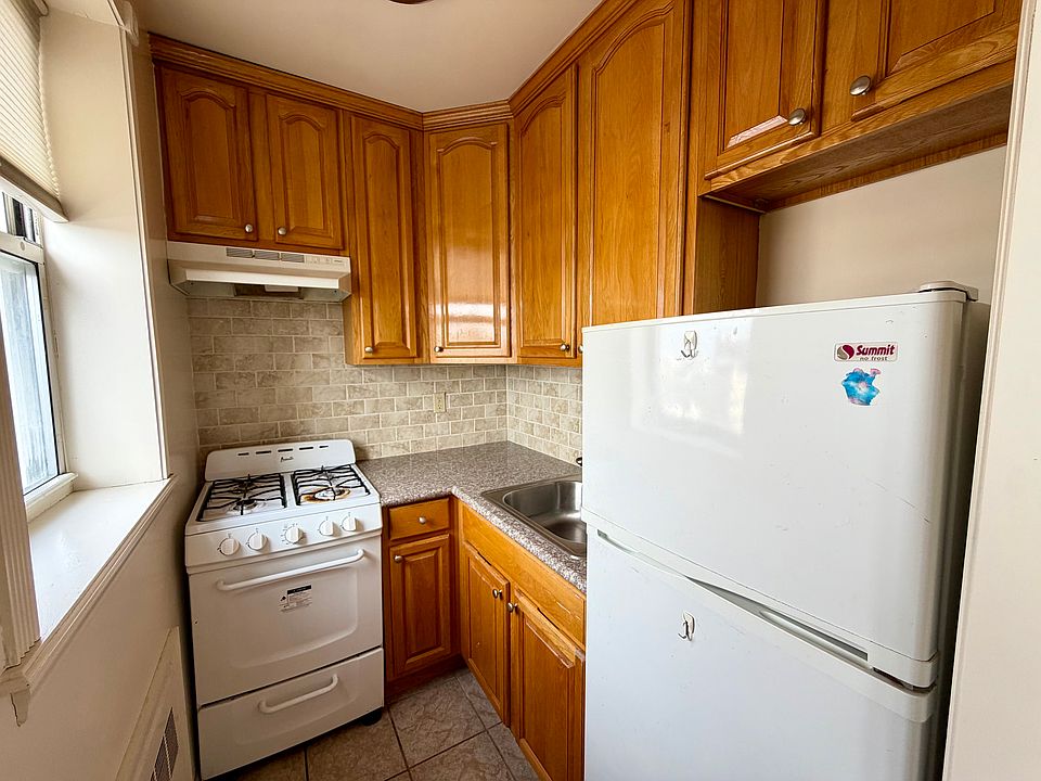 1st image of 59 Gelston Ave APT 5H