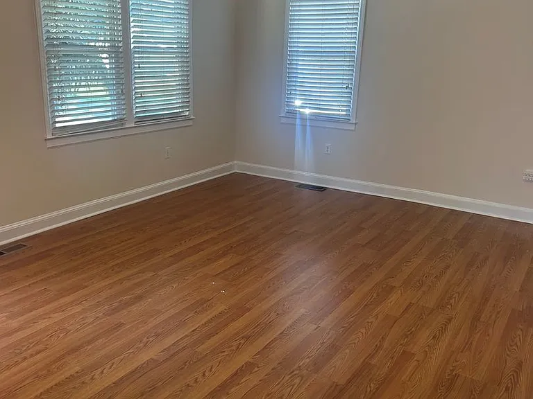 204 Richardson St — Photo 3