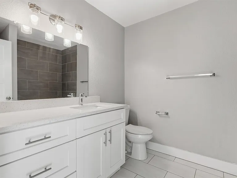 5106 Nuckols Crossing Rd #B — Photo 6