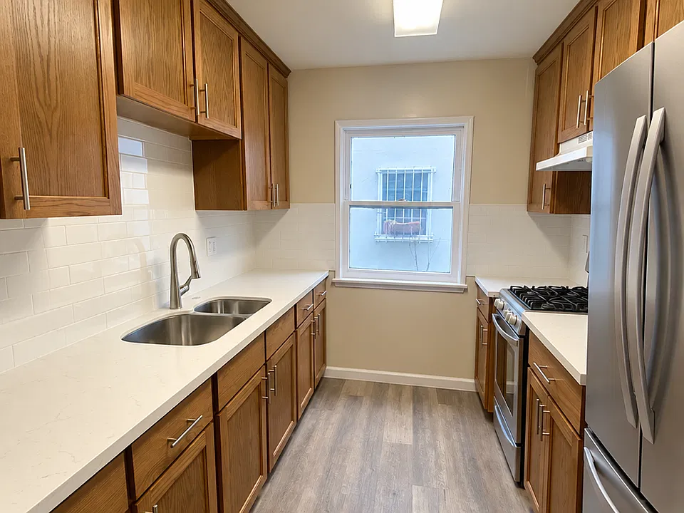 1405 E Ocean Blvd #8