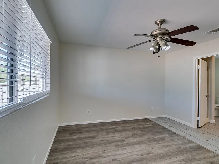 2028 Rustler Ridge Ave — Photo 32