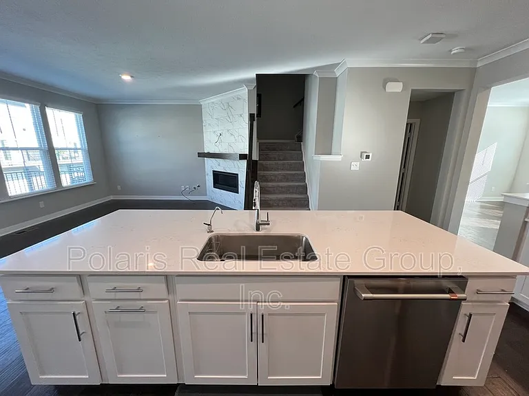 329 Wakefield Way — Photo 8