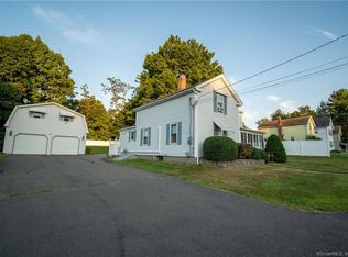 22 Cedar St, Enfield, CT 06082