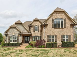 239 Cherokee Dock Rd, Lebanon, TN 37087