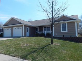 1112 W 18th St, Maryville, MO 64468